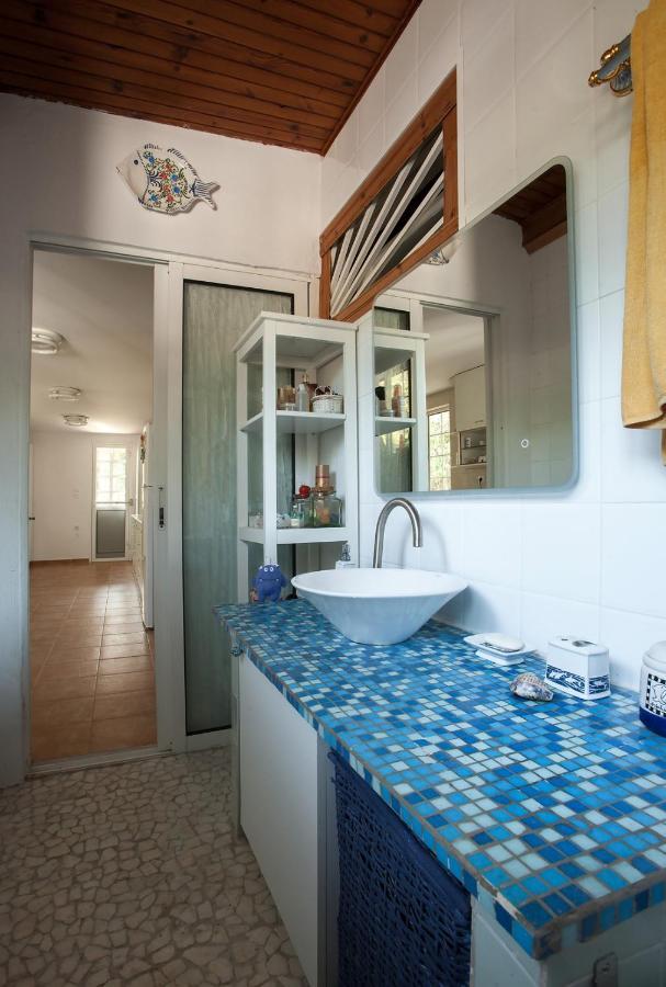 Marathos Beach House Марафон Екстер'єр фото