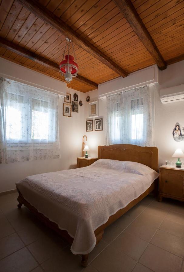 Marathos Beach House Марафон Екстер'єр фото